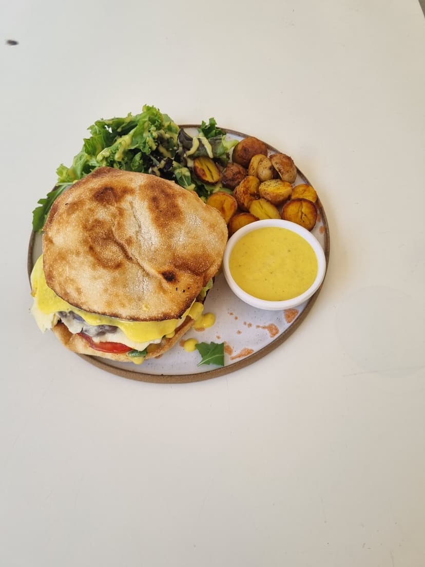 image of SAMMY'S Simple And hoMeY